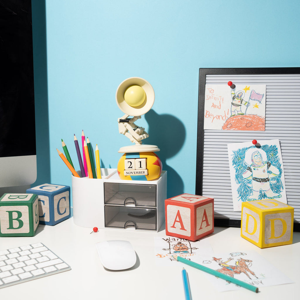 Produktbild Pixar 3D Ewiger Kalender Die kleine Lampe