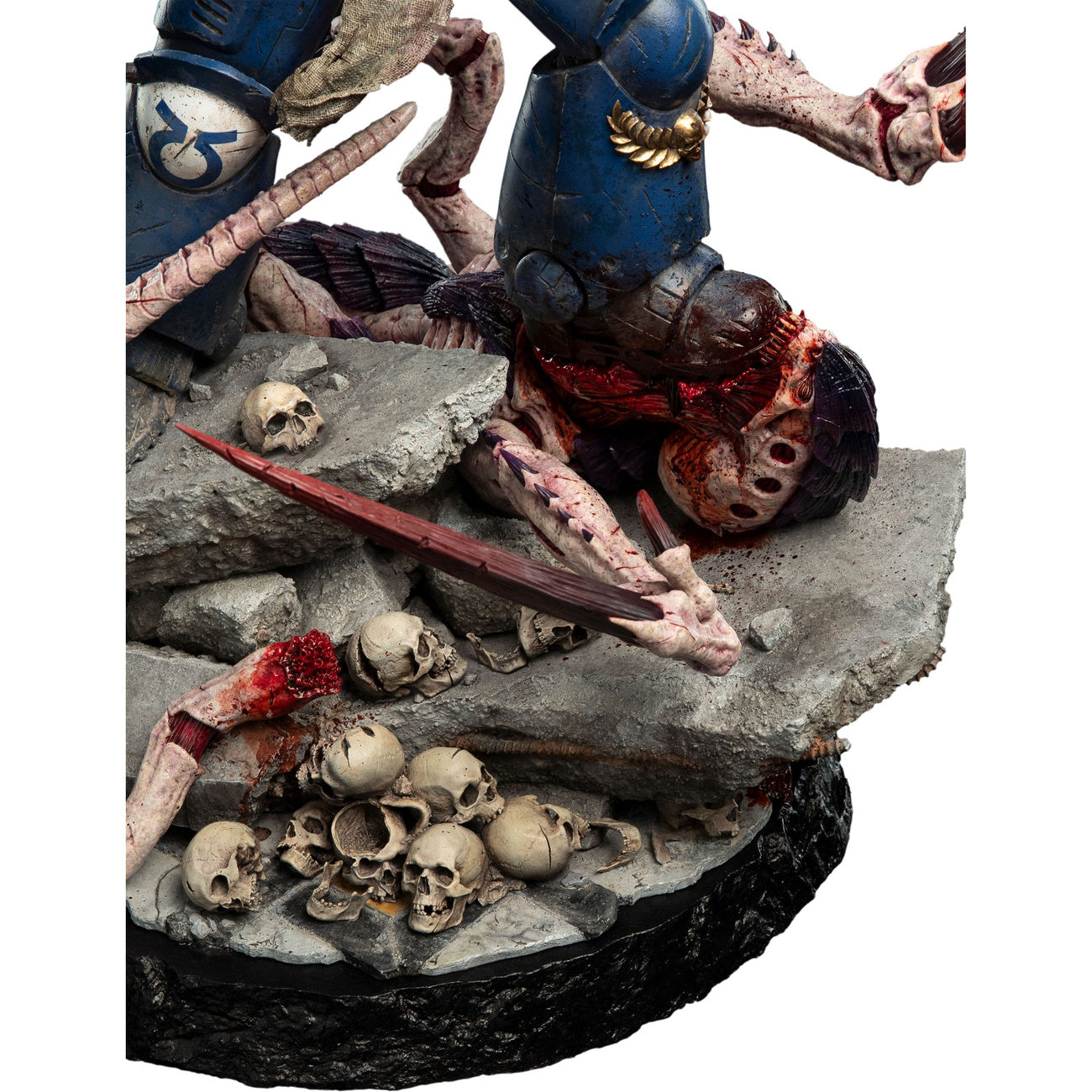 Produktbild Warhammer 40,000: Space Marine 2 Statue 1/6 Lieutenant Titus Battleline Edition 63 cm