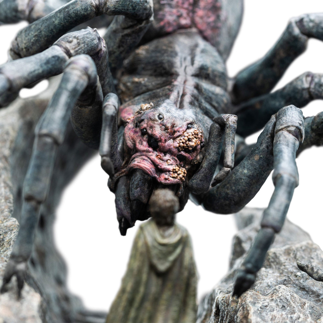 Produktbild Herr der Ringe Mini Statue Shelob 11 cm