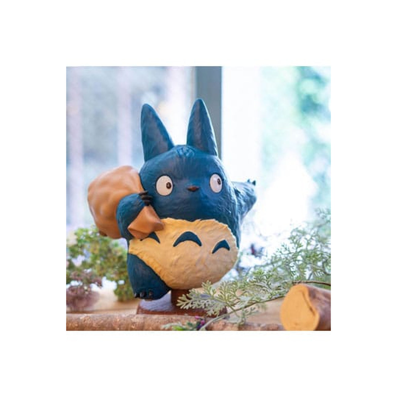 Produktbild Mein Nachbar Totoro Statue Middle Totoro 37 cm
