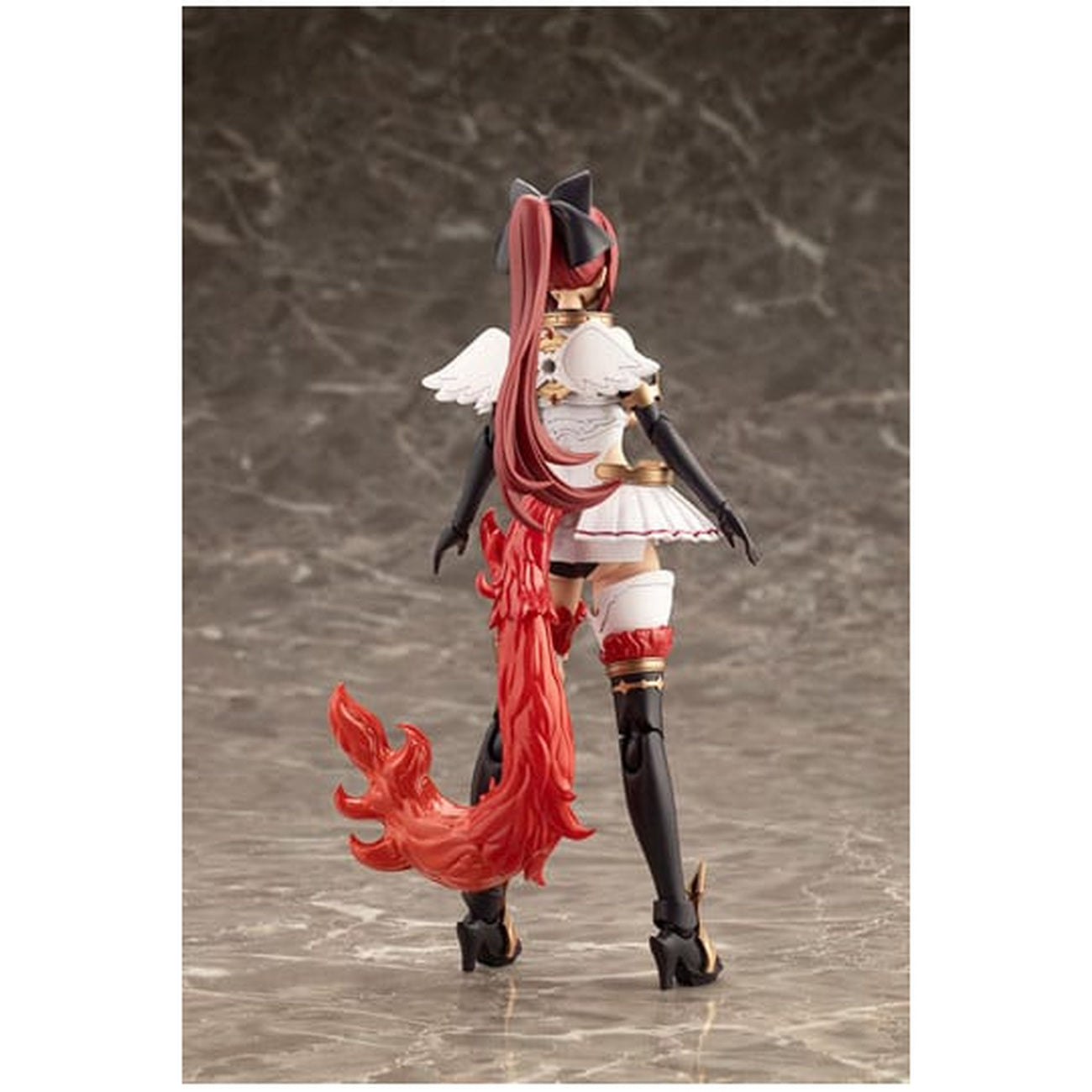Produktbild Arcanadea Plastic Model Kit Charmed 17 cm