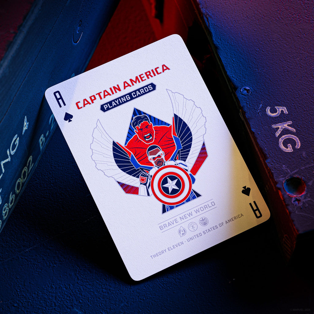 Produktbild Captain America Spielkarten Patriotic Design