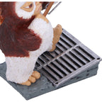 Produktbild Gremlins Figur Gizmo Ready Aim Fire 12 cm