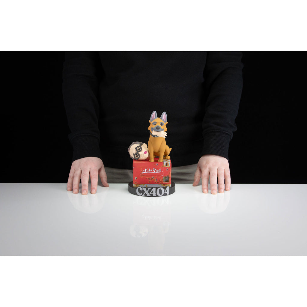 Produktbild Fallout Vinyl Figur CX404 & Wilzig (Head) Stylized 20 cm