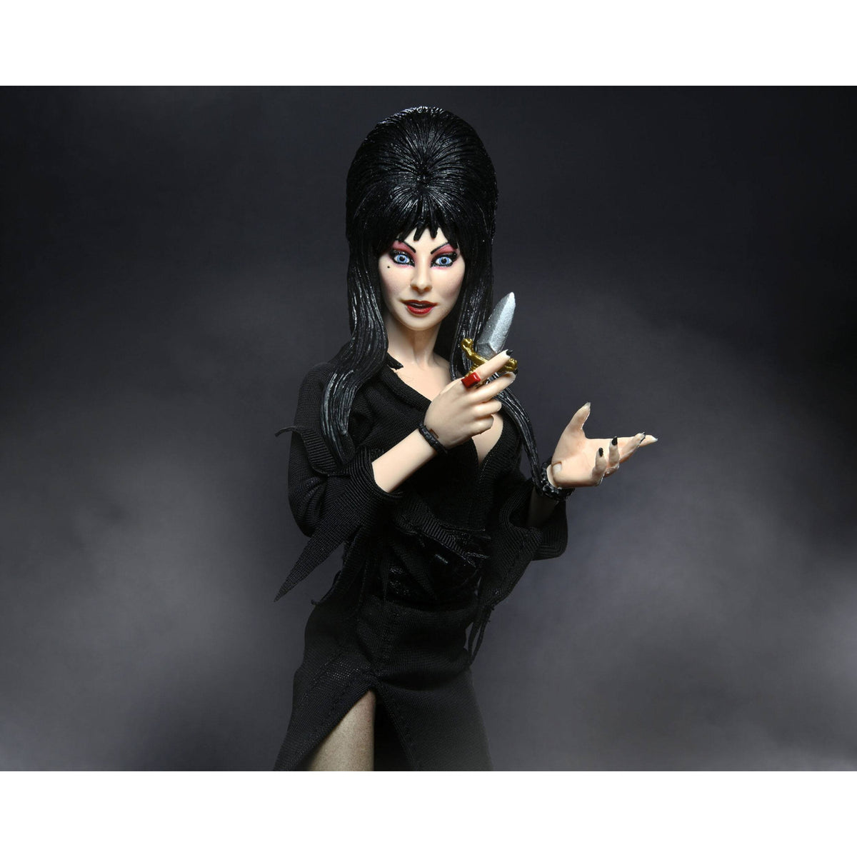 Produktbild Elvira, Mistress of the Dark Clothed Actionfigur 20 cm