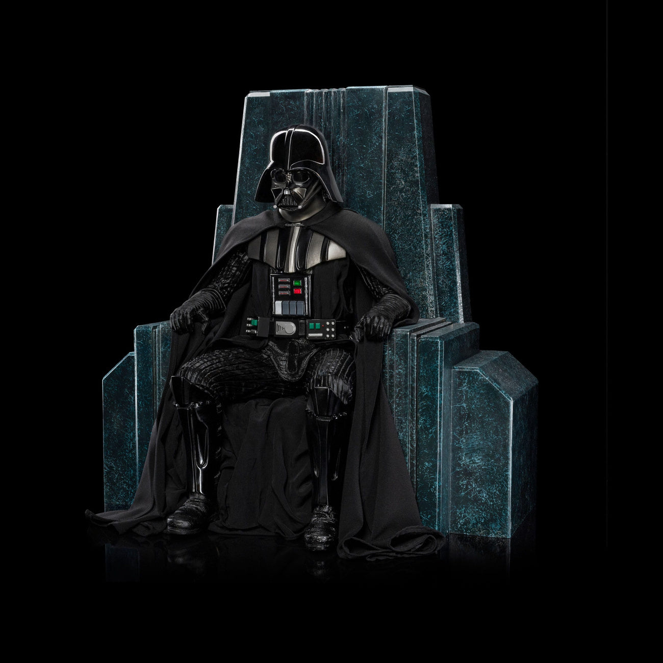 Produktbild Star Wars Art Scale Statue 1/10 Darth Vader on Throne 18 cm