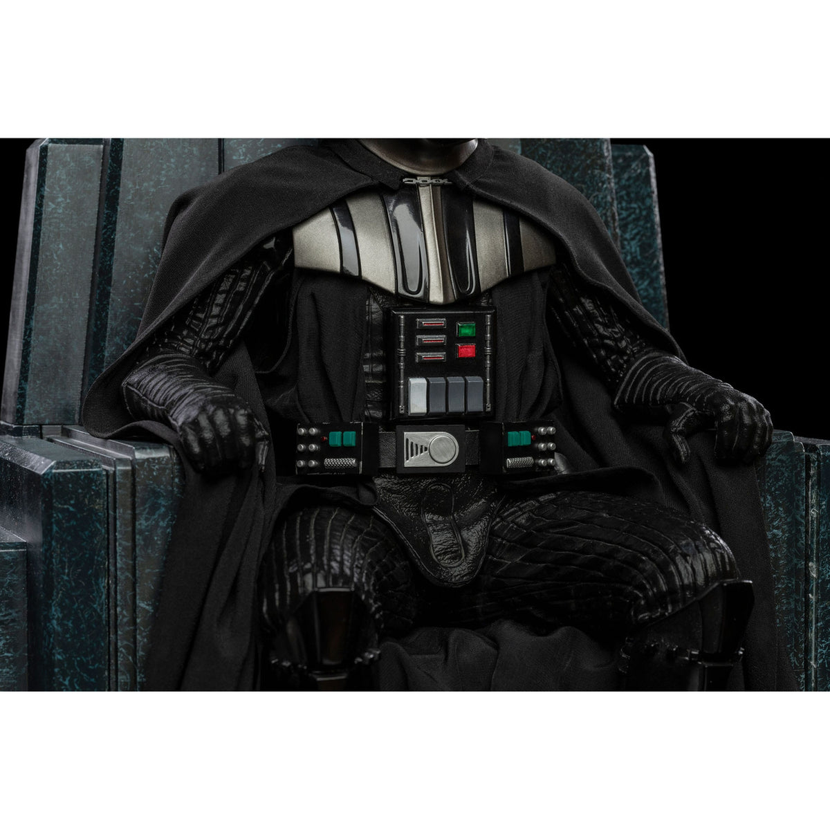 Produktbild Star Wars Art Scale Statue 1/10 Darth Vader on Throne 18 cm