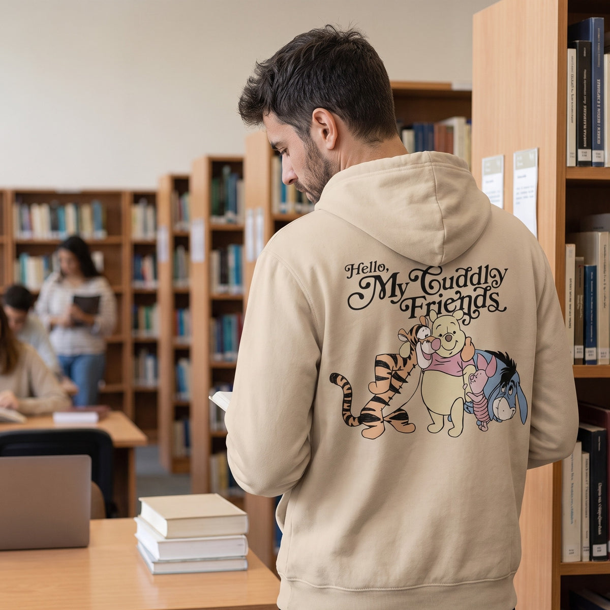 Produktbild Winnie Puuh - Friends Hoodie beige