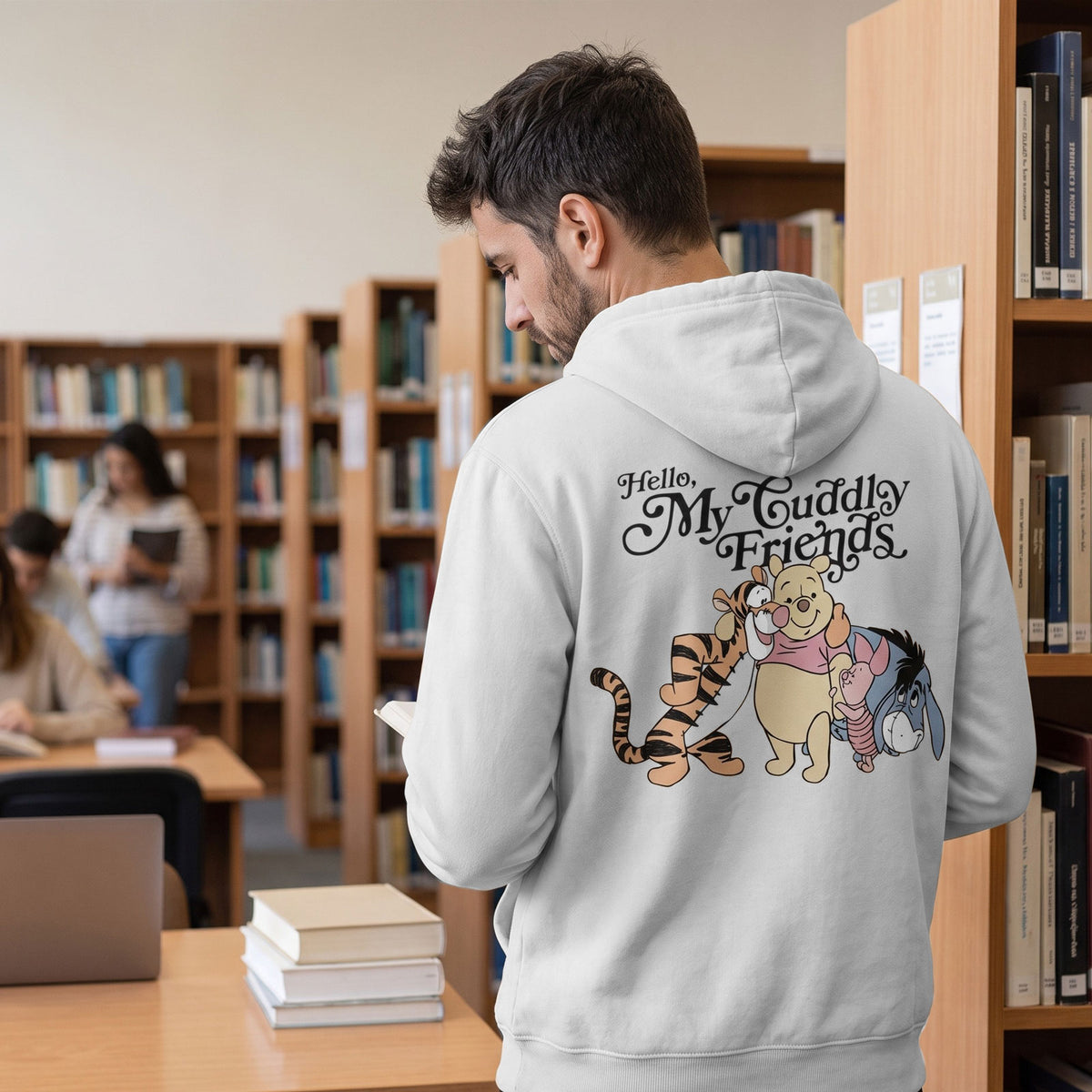 Product image Winnie the Pooh - Friends Hoodie white
