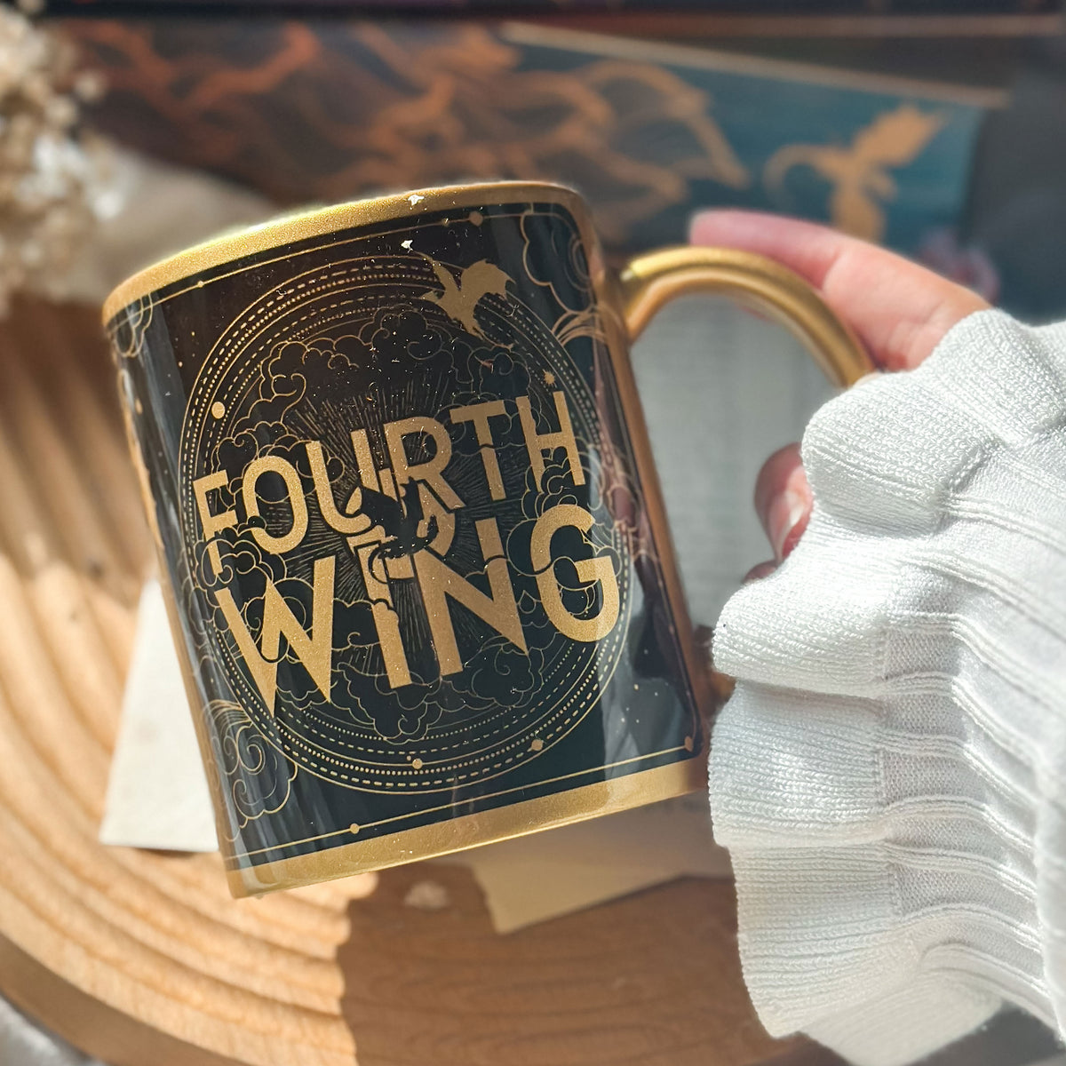 Produktbild Fourth Wing - Logo Tasse 320 ml