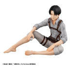 Produktbild Attack on Titan - Squad Captain Levi Figur Palm Size