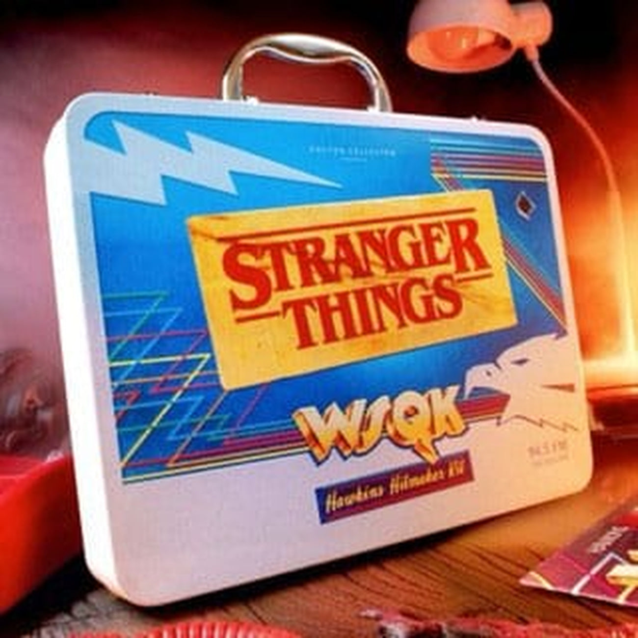 Produktbild Stranger Things Geschenkbox Hawkins Hitmaker Kit