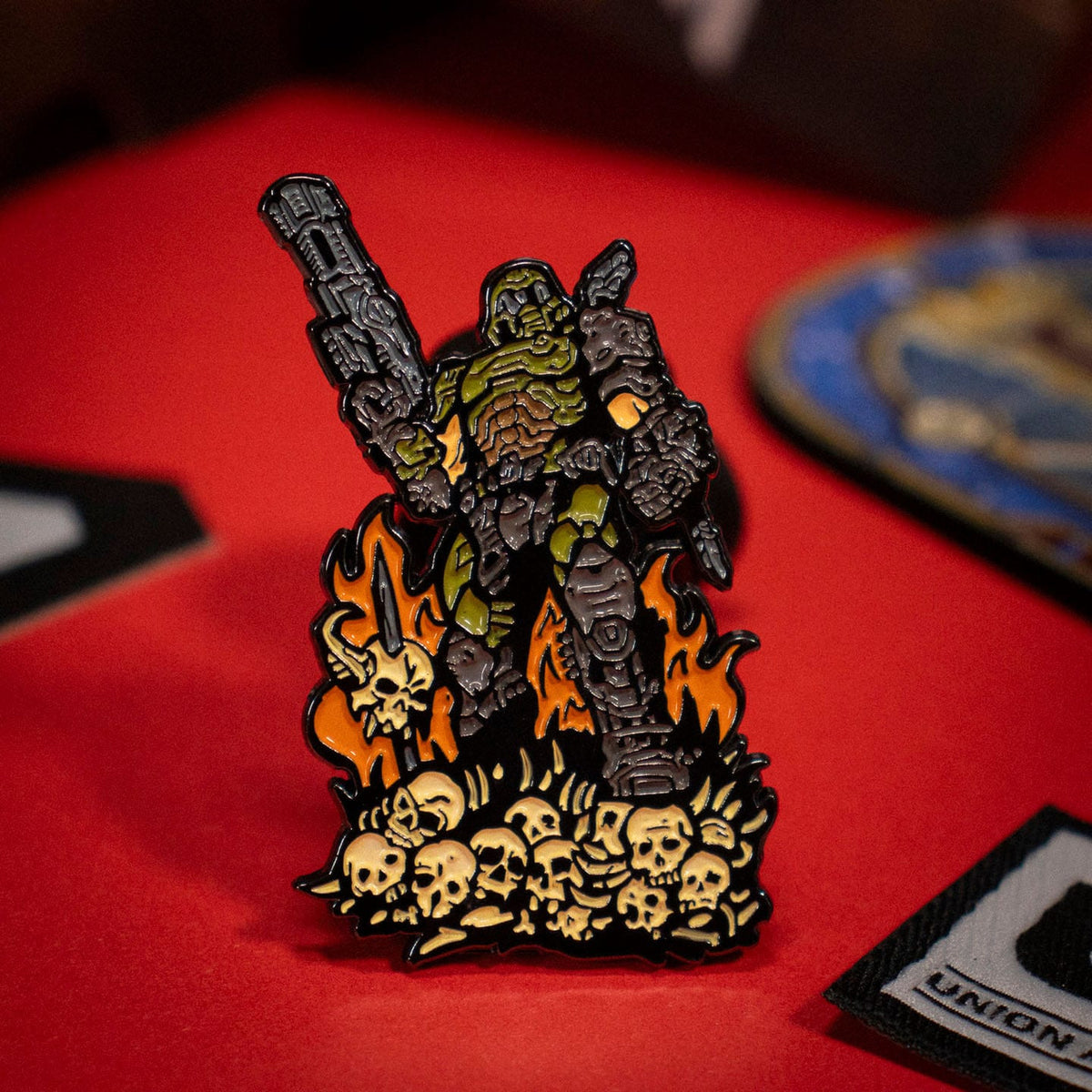 Produktbild Doom Eternal Ansteck-Pin Doom Guy Limited Edition