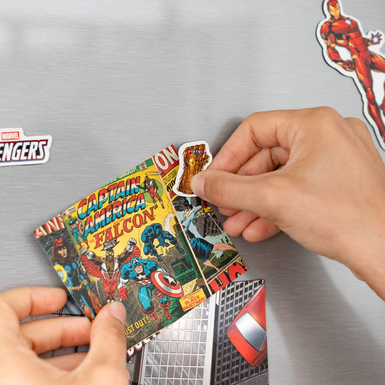 Produktbild Marvel Stanzmagnet-Set Avengers