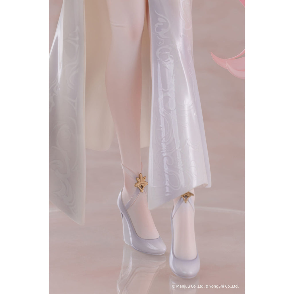 Produktbild Azur Lane PVC Statue 1/6 Theseus: New Year's White Plumage