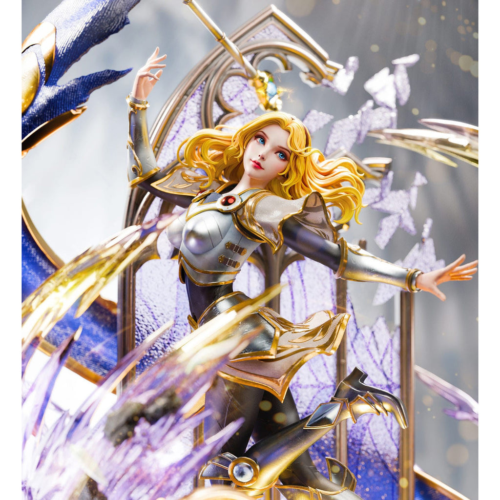 Produktbild League of Legends Statue Lux 42 cm