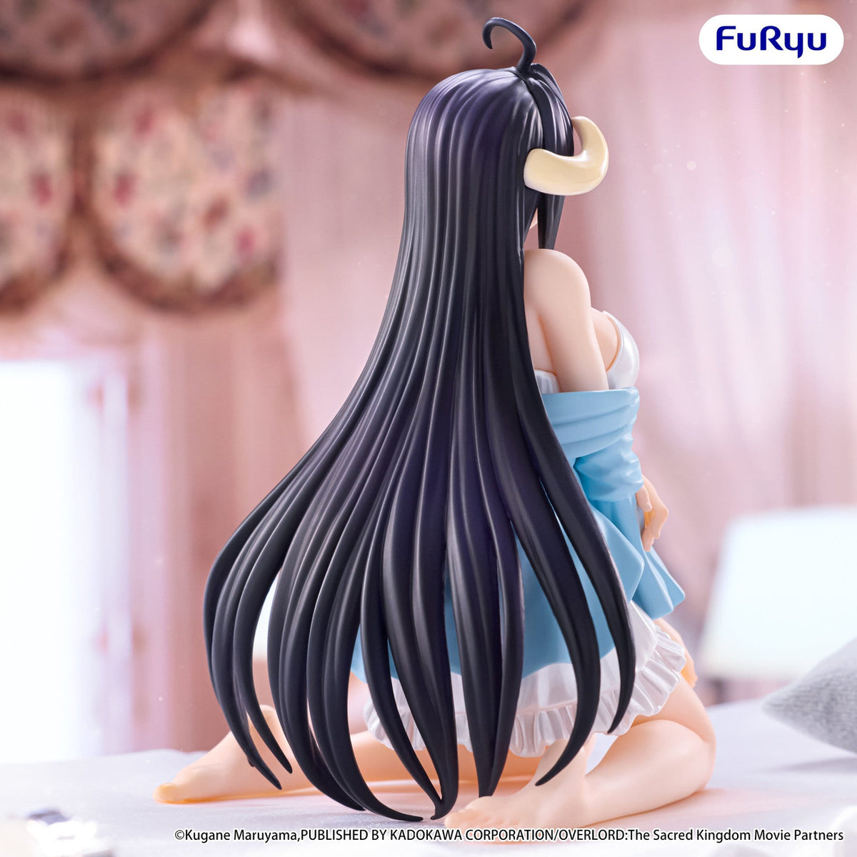 Product image Overlord - Albedo Noodle Stopper Figure Loungewear Pearl White Version