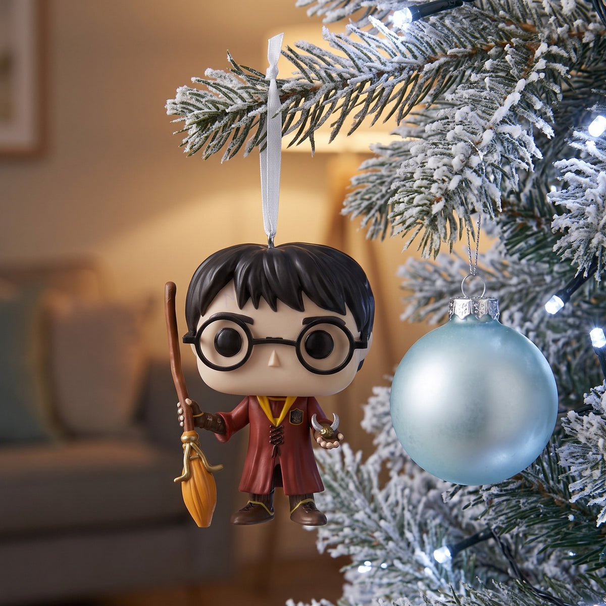 Produktbild Harry Potter - Harry mit Besen Weihnachtsbaum-Schmuck